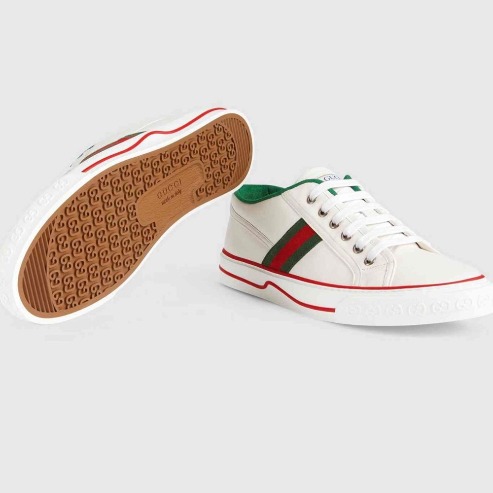 Gucci Tennis Leather Sneaker